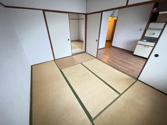 物件内観写真16　(居室)