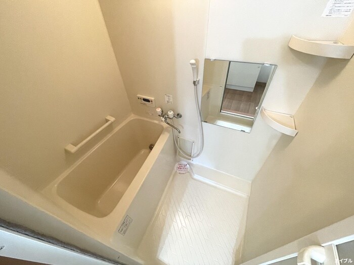 物件内観写真16　(バス／シャワールーム等)