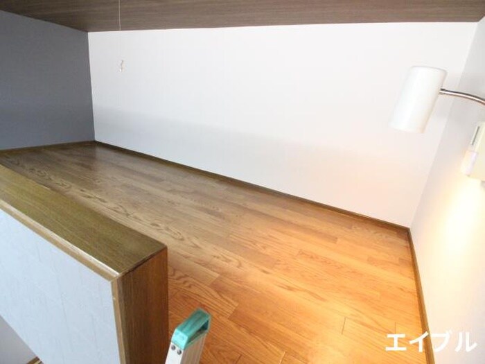 物件内観写真9　(ロフト)