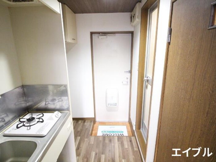 物件内観写真15　(玄関)