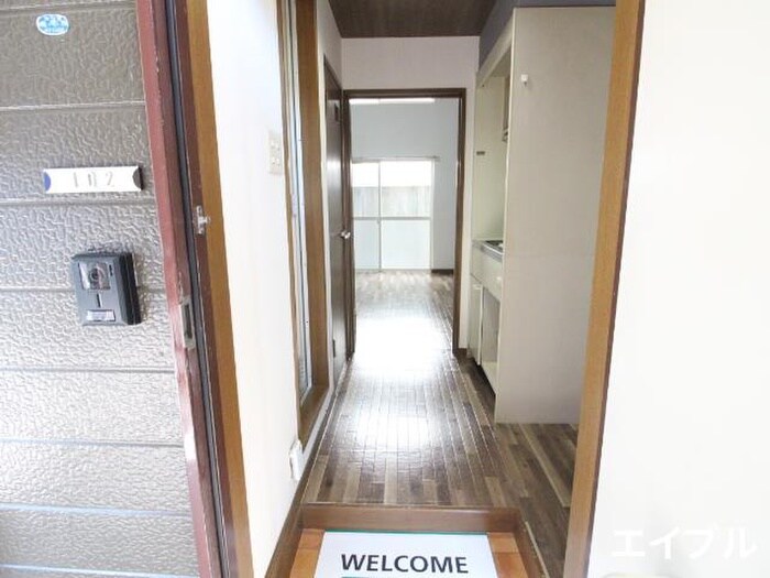 物件内観写真21　(廊下)