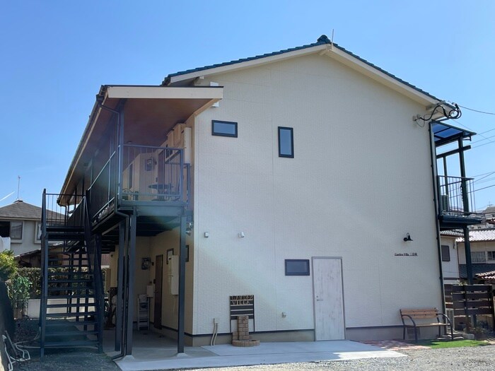 物件外観写真2　(外観写真)