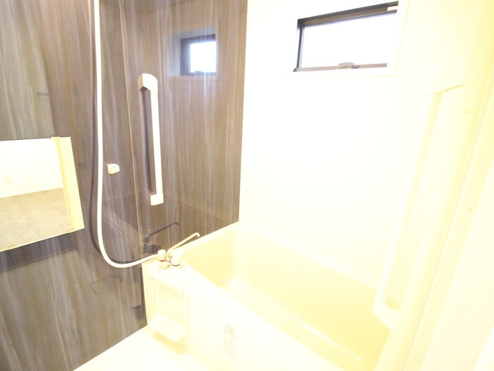 物件内観写真9　(バス／シャワールーム等)