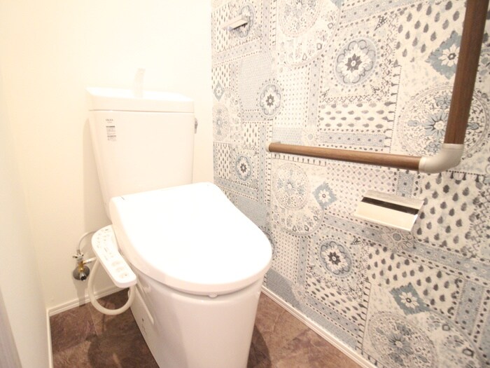 物件内観写真12　(トイレ)