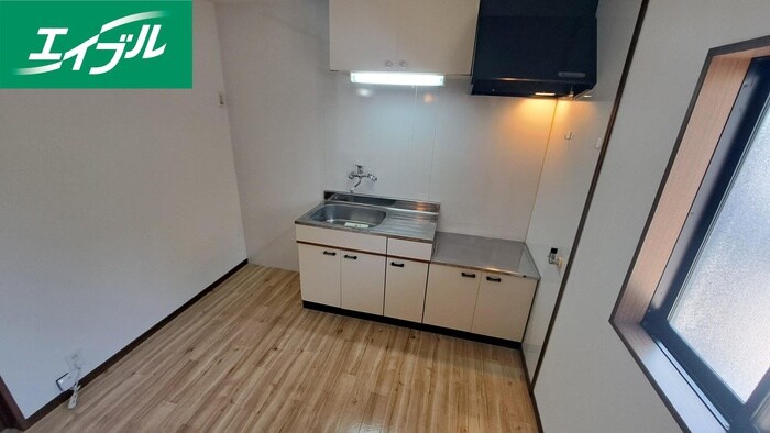 物件内観写真7　(居室)