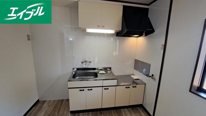 物件内観写真8　(キッチン)