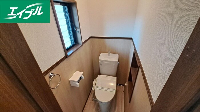 物件内観写真11　(トイレ)