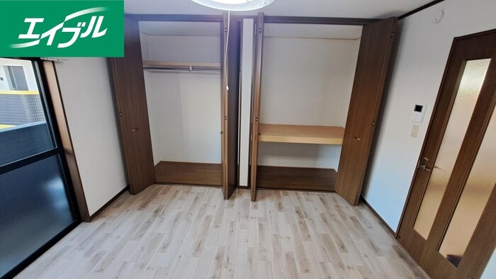 物件内観写真14　(収納)