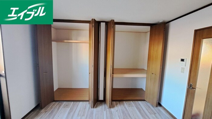 物件内観写真14　(収納)