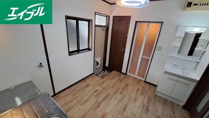 物件内観写真18　(居室)