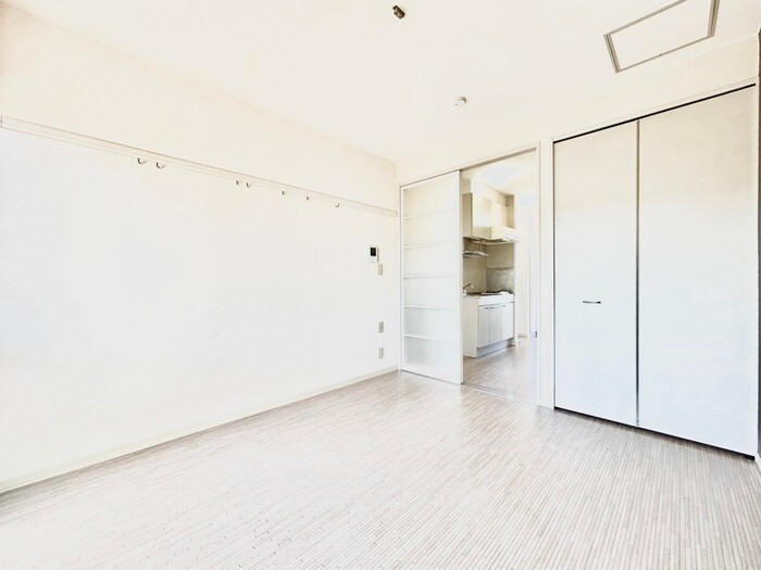 物件内観写真16　(居室)