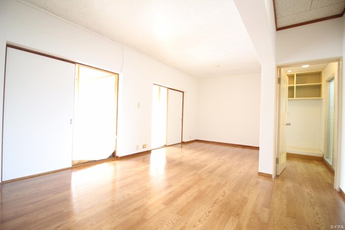 物件内観写真9　(居室)