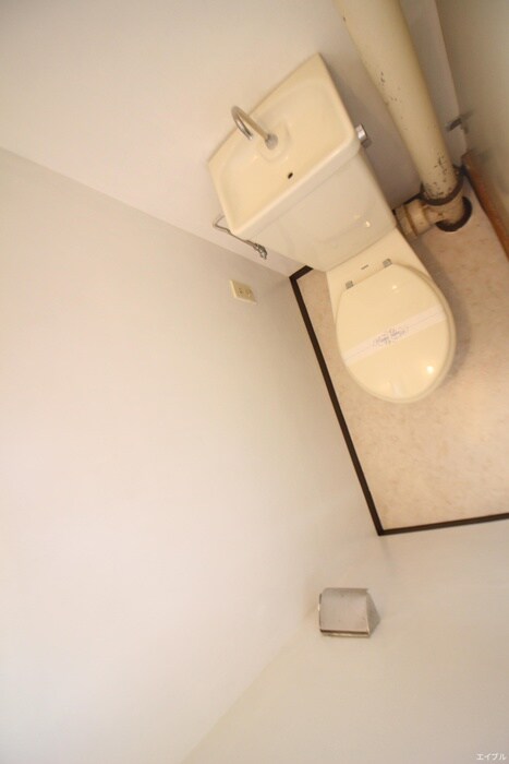 物件内観写真12　(トイレ)