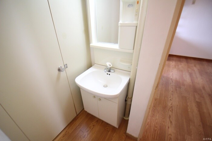 物件内観写真13　(洗面)