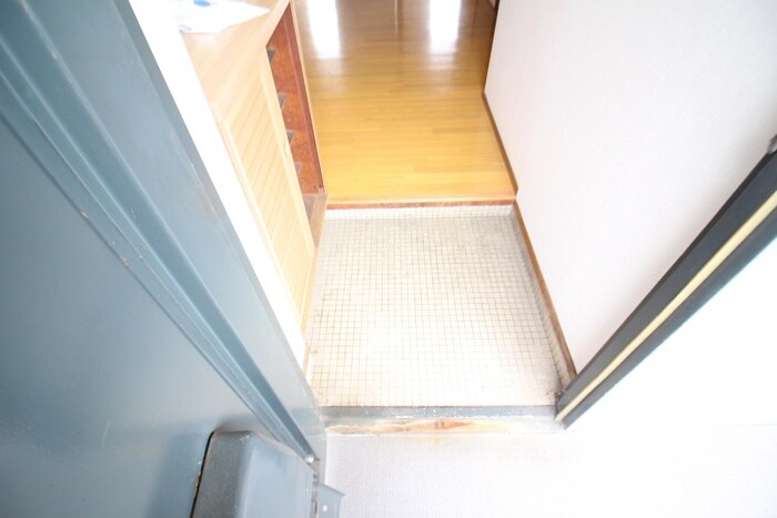 物件内観写真15　(玄関)