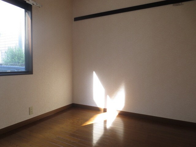 物件内観写真11　(居室)