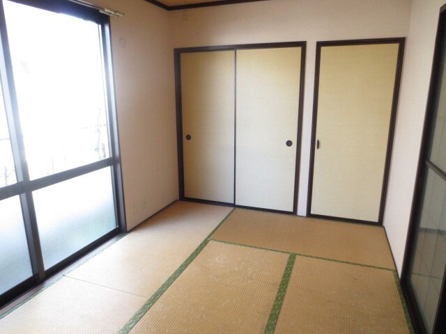 物件内観写真13　(居室)