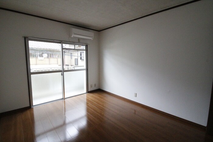 物件内観写真11　(居室)