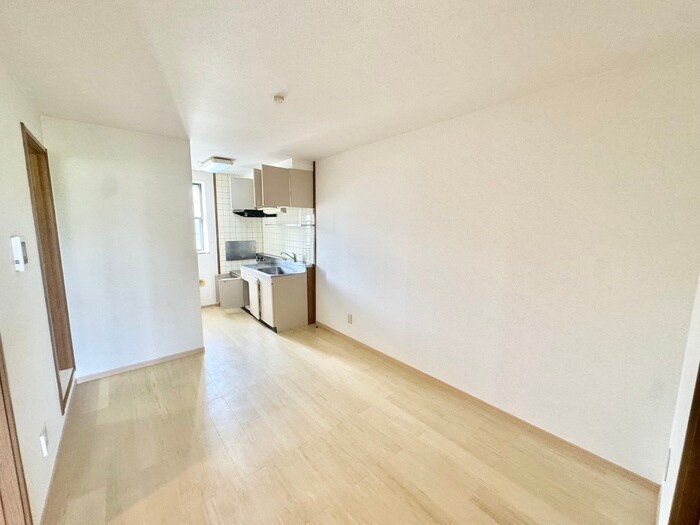 物件内観写真4　(居室)