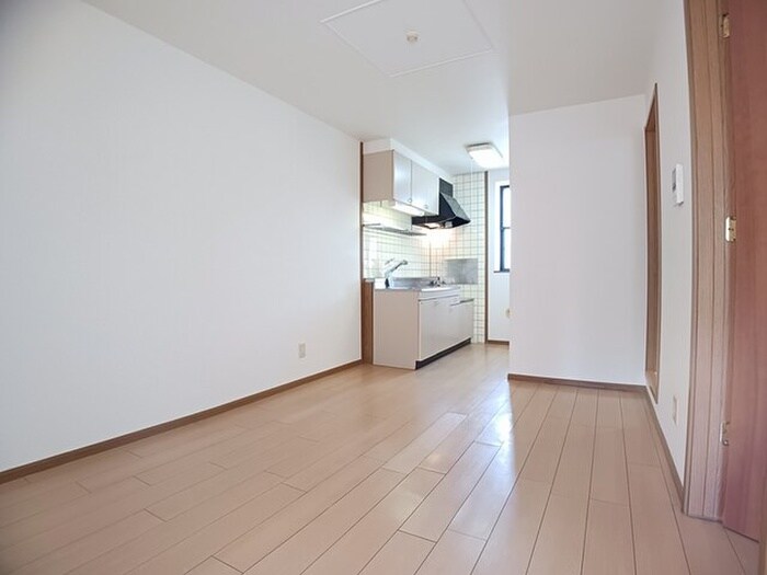 物件内観写真6　(居室)