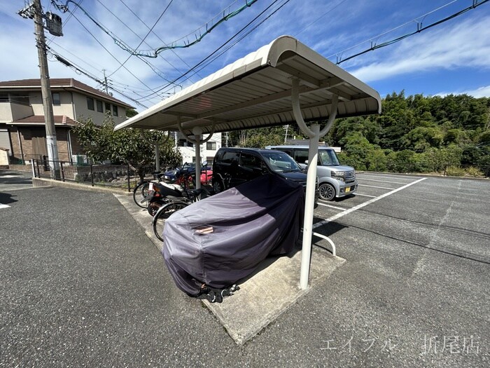 物件外観写真3　(駐輪場)