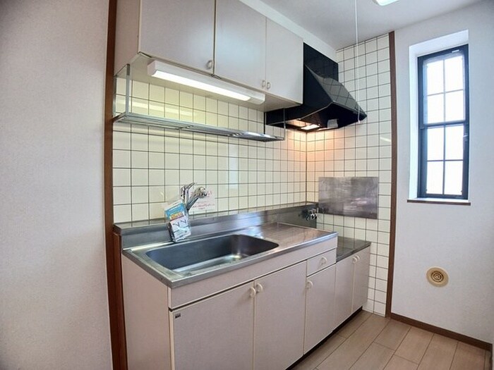 物件内観写真8　(キッチン)