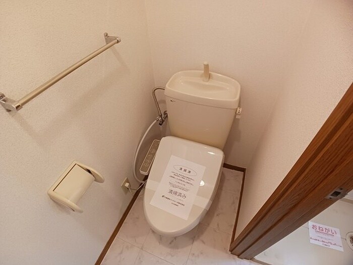 物件内観写真11　(トイレ)