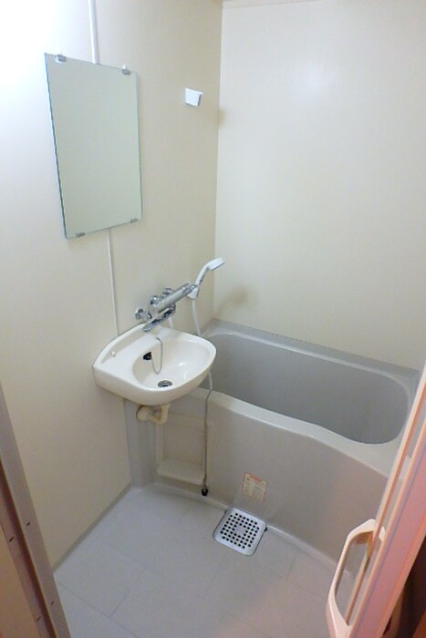 物件内観写真13　(バス／シャワールーム等)