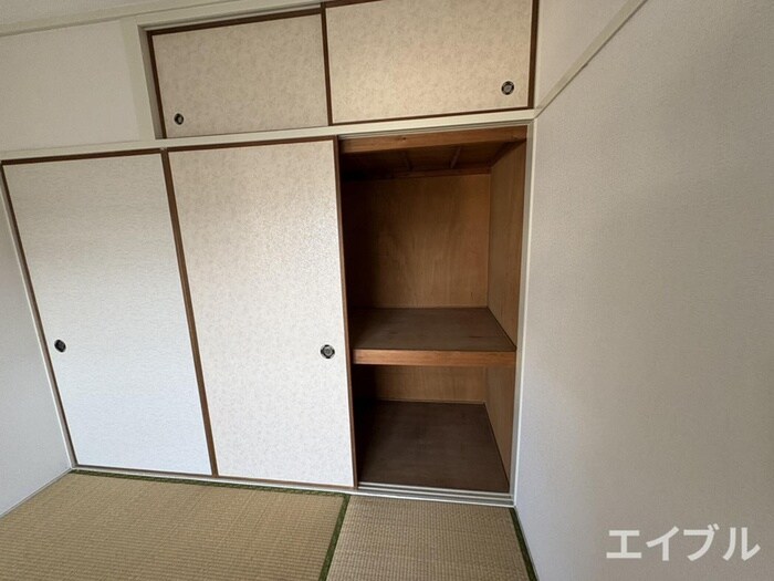 物件内観写真18　(収納)