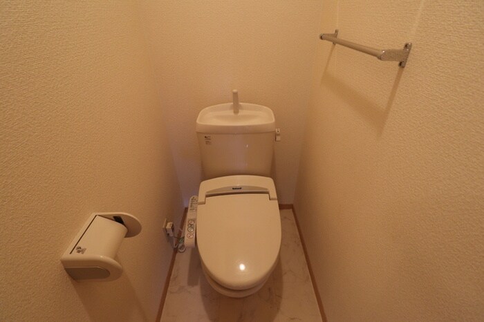 物件内観写真10　(トイレ)