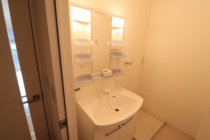 物件内観写真10　(洗面)