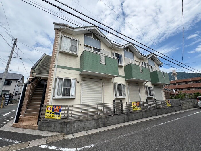 物件外観写真2　(外観写真)