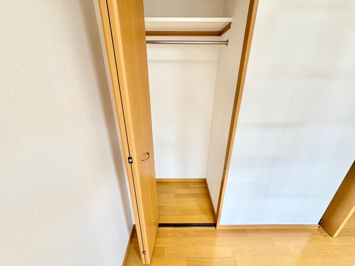 物件内観写真12　(収納)