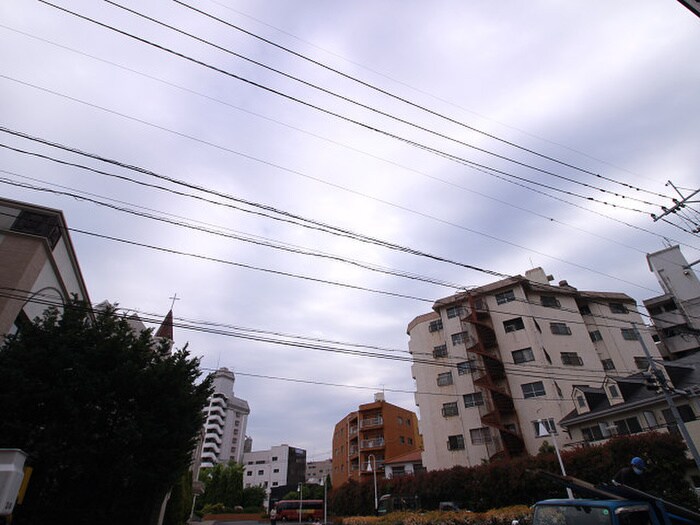 物件内観写真19　(室内からの展望)