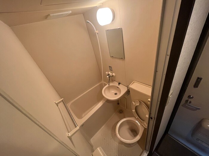 物件内観写真6　(バス／シャワールーム等)