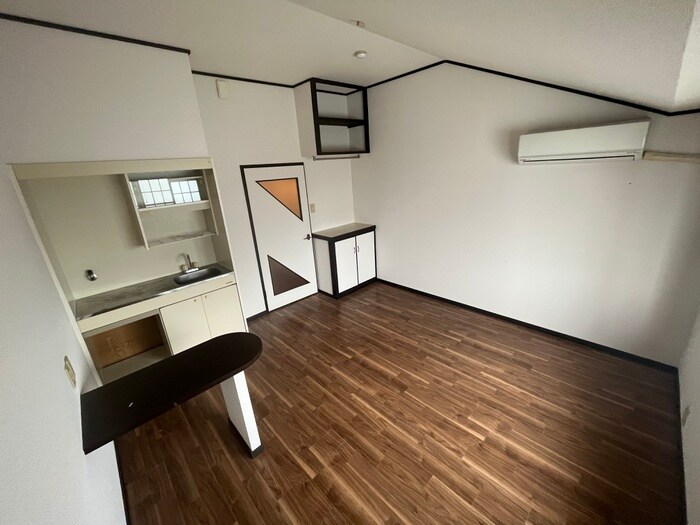 物件内観写真11　(内観写真)