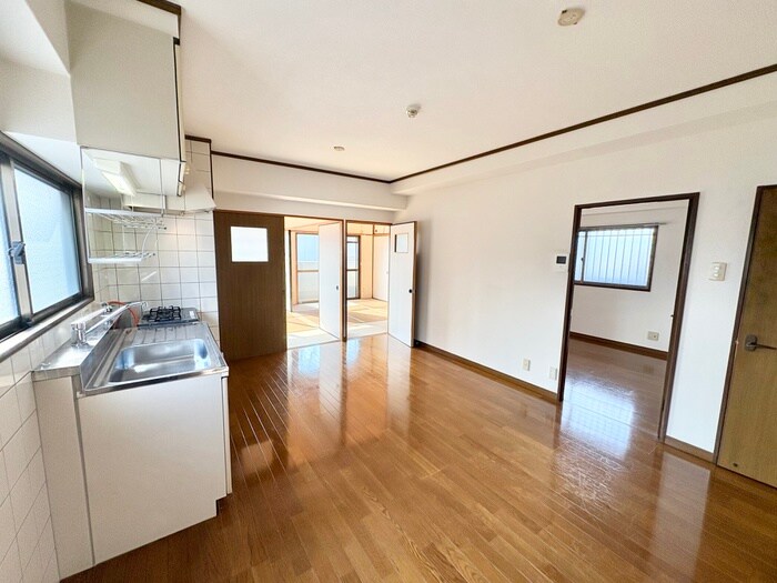 物件内観写真8　(居室)