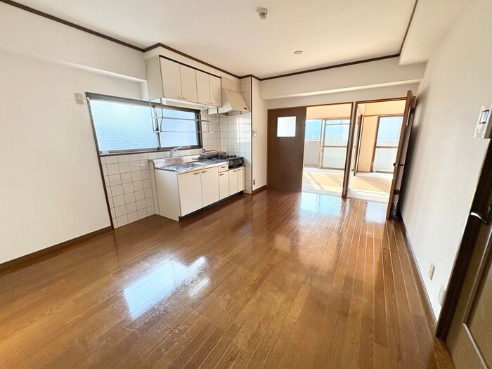 物件内観写真9　(居室)