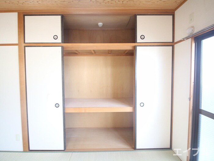 物件内観写真13　(収納)
