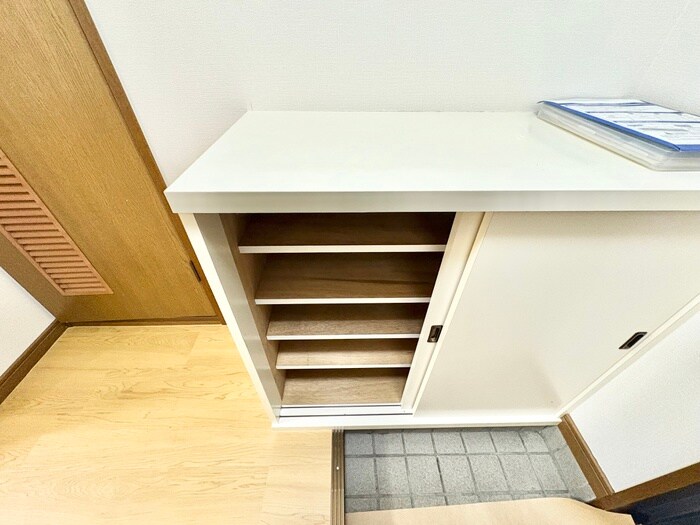 物件内観写真16　(靴箱)