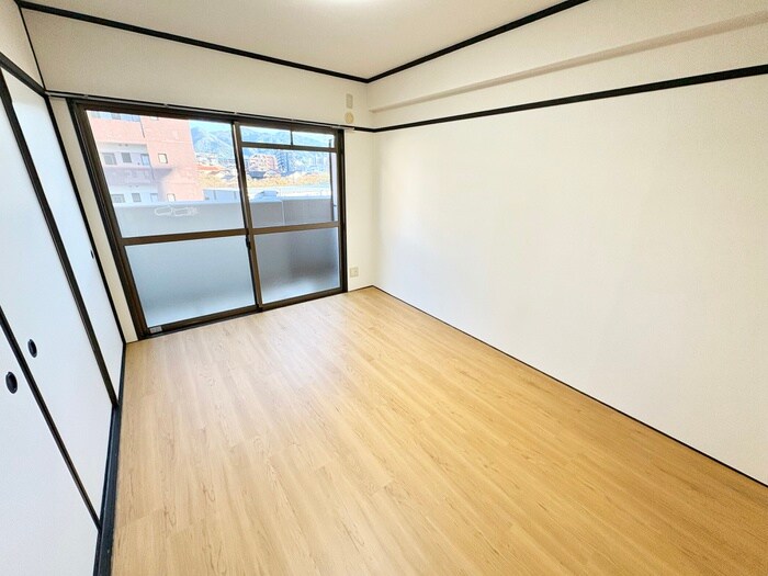 物件内観写真19　(居室)
