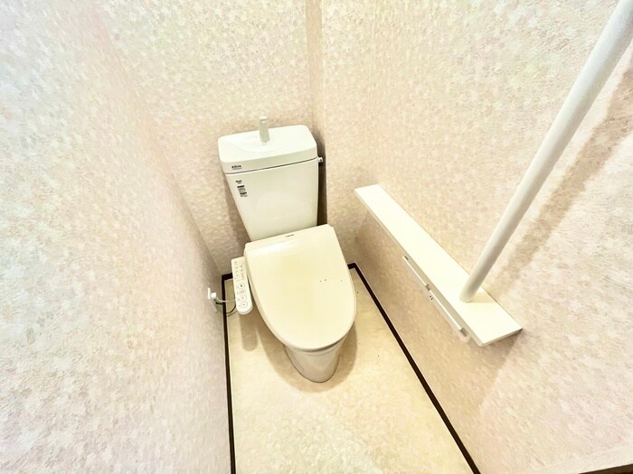 物件内観写真7　(トイレ)