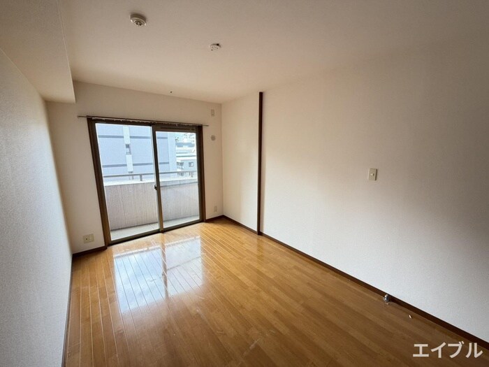 物件内観写真18　(居室)