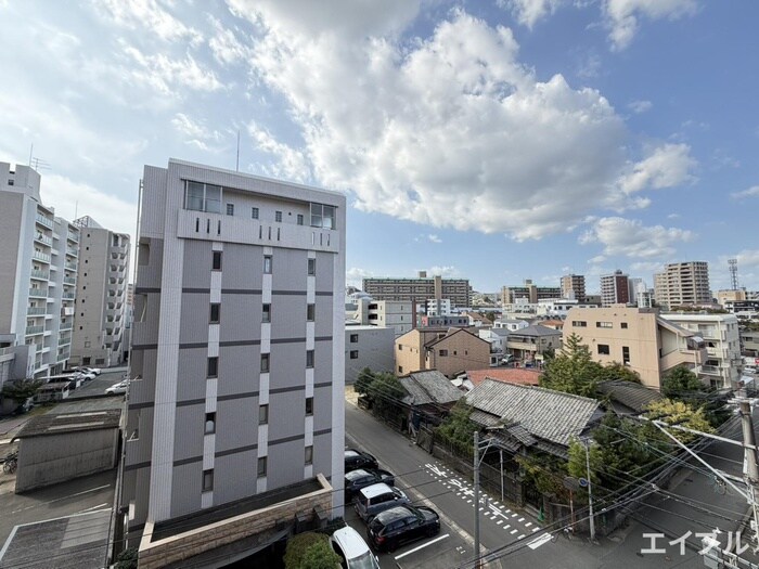 物件内観写真22　(室内からの展望)