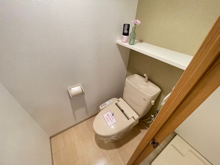 物件内観写真11　(トイレ)