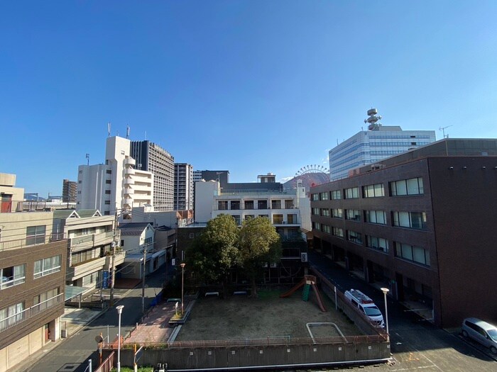 物件内観写真15　(室内からの展望)