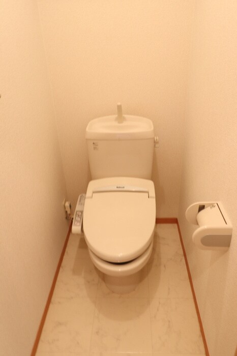 物件内観写真7　(トイレ)