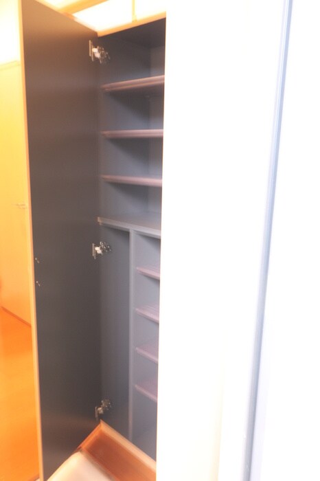 物件内観写真9　(収納)