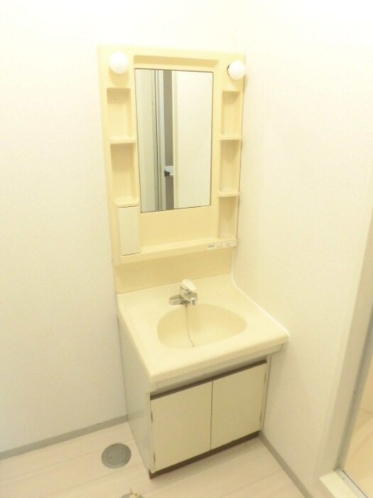 物件内観写真9　(洗面)