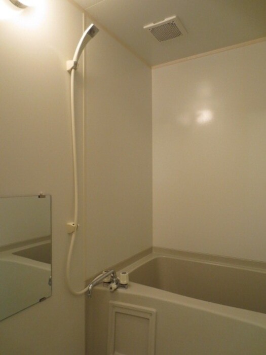 物件内観写真4　(バス／シャワールーム等)